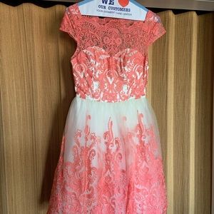 Chi Chi London Size 6 Cocktail Dress